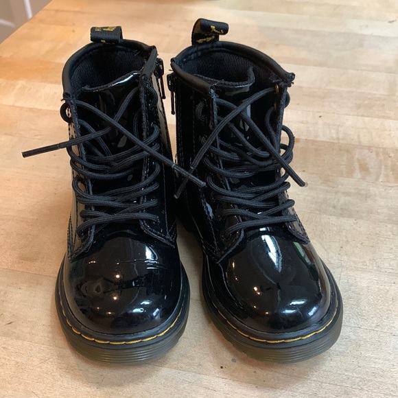 Dr. Martens 1460 toddler Combat Boot - Picture 1 of 6